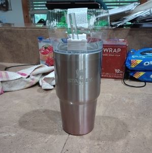 Stanley tumbler 20oz
